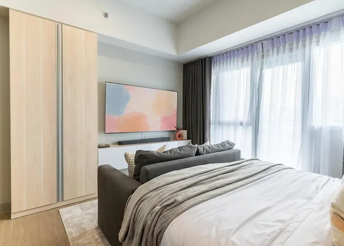Modern - Uptown Bgc Brand New Fast Wifi Apartamento *