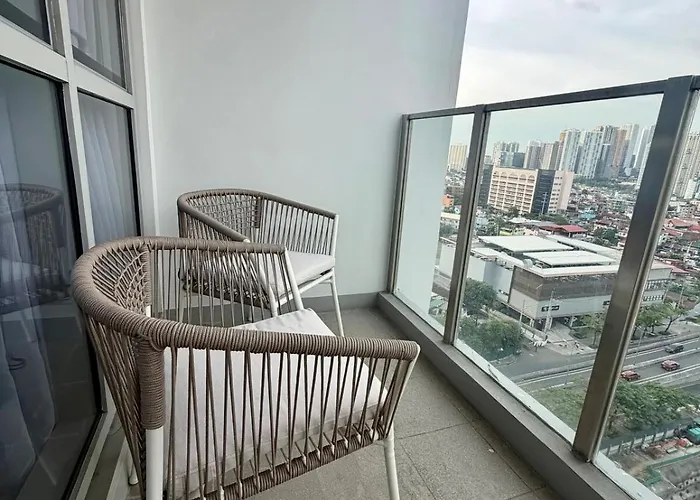 Modern - Uptown Bgc Brand New Fast Wifi Apartamento *
